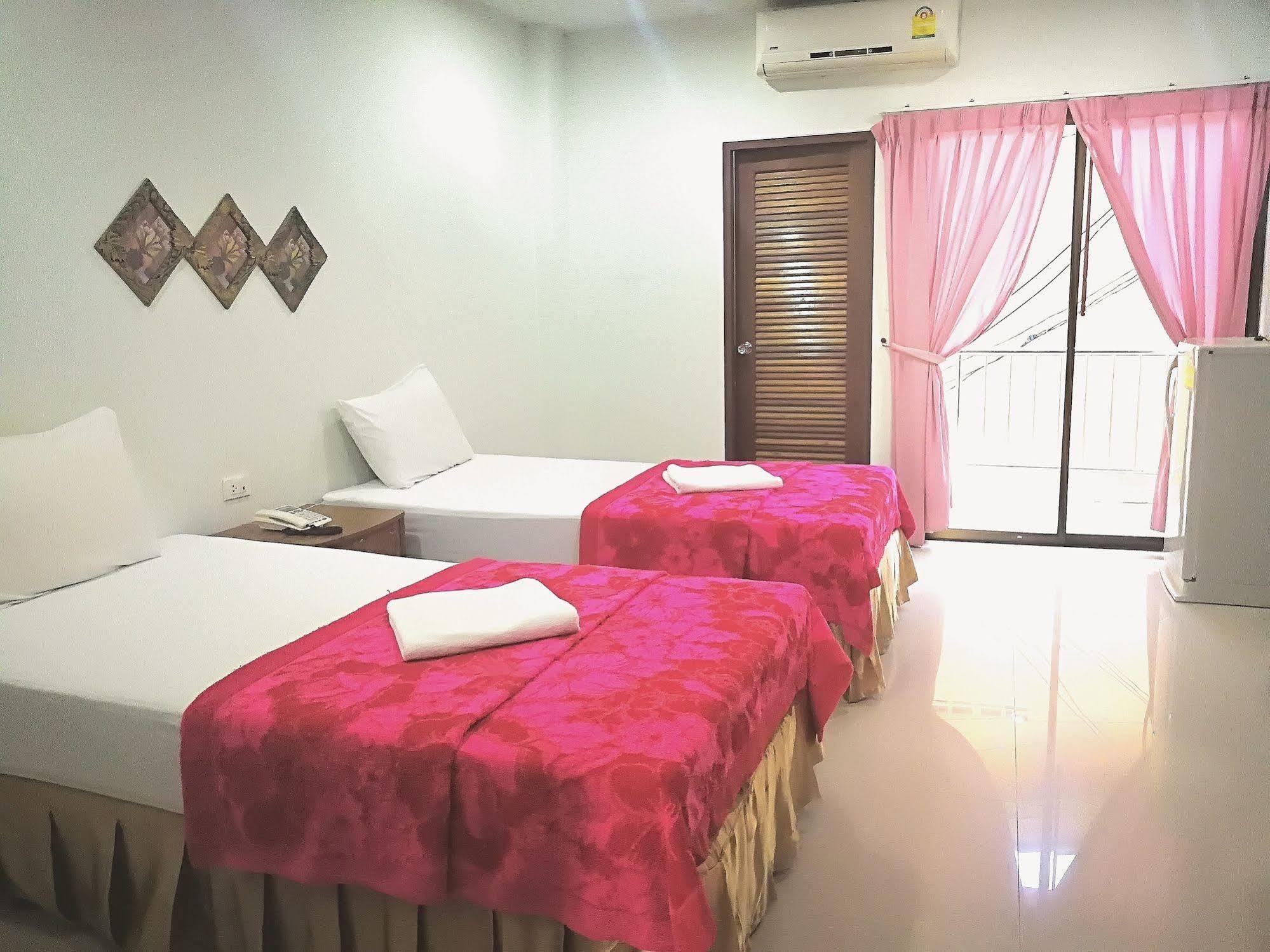 G&B Guesthouse Patong Exteriér fotografie
